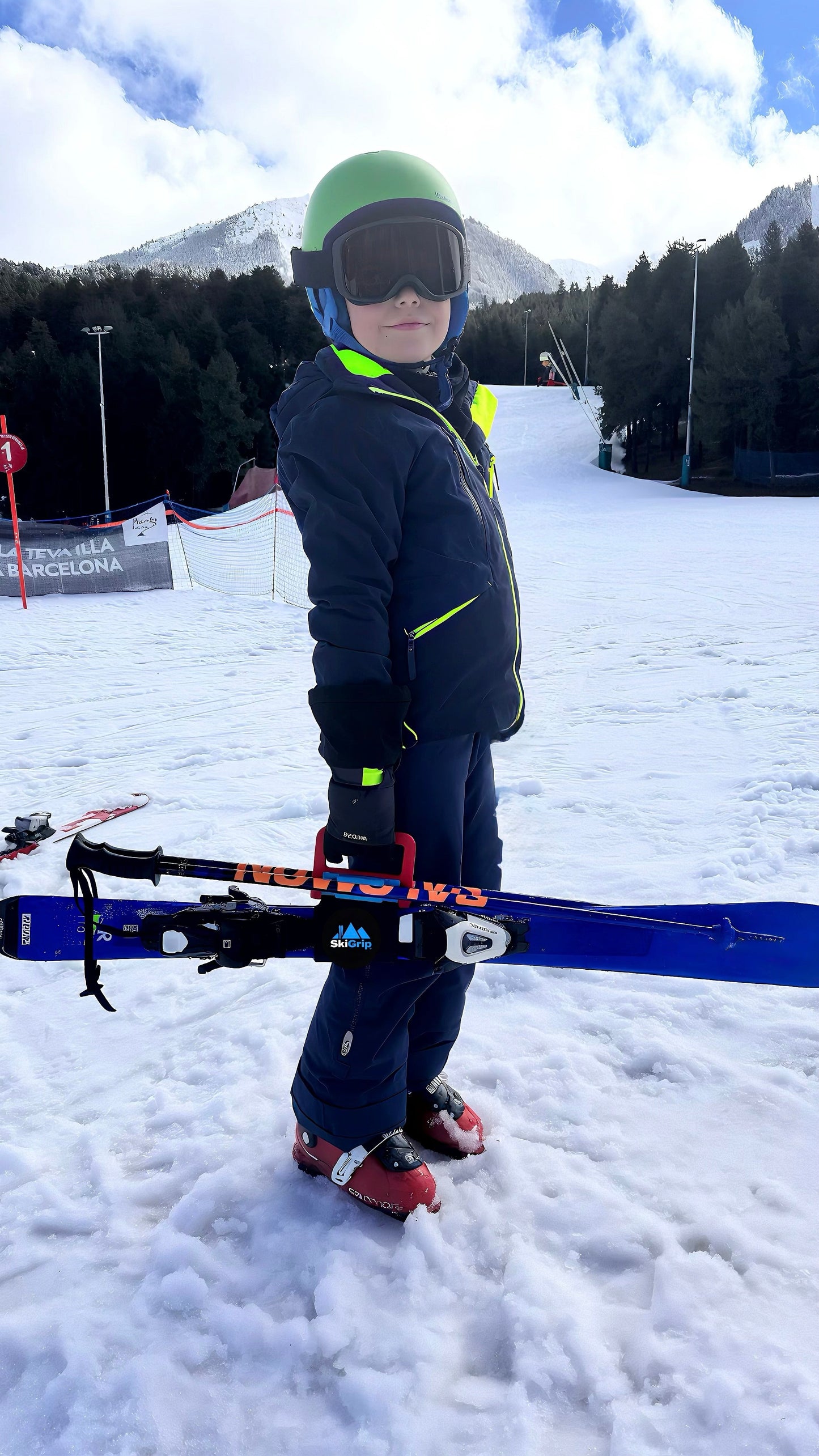 SkiGrip Rot | Skiträger und Skistockhalter.